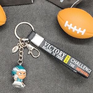 🏈 NFL EAGLES #86 ERTZ TEENYMATES CUSTOM KEYCHAIN (B)